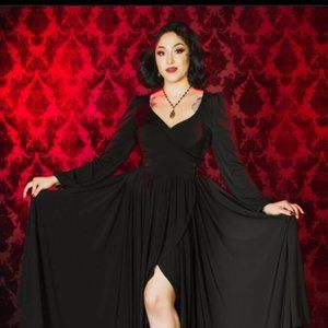 ROBE WRAP DRESS IN BLACK ITY BY LAURA BYRNES